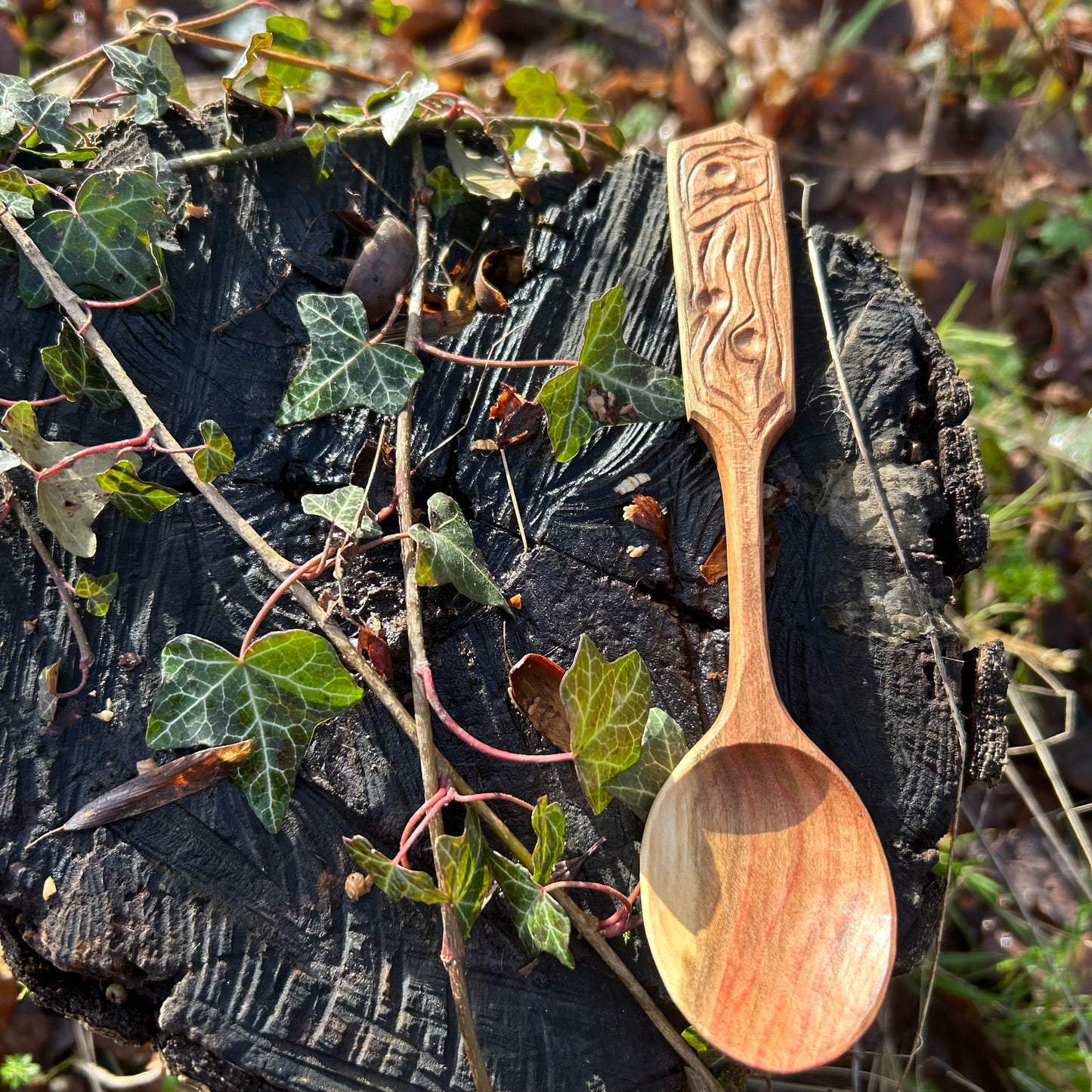 ~ Curve ~ Plum Wood ~ Eating Spoon