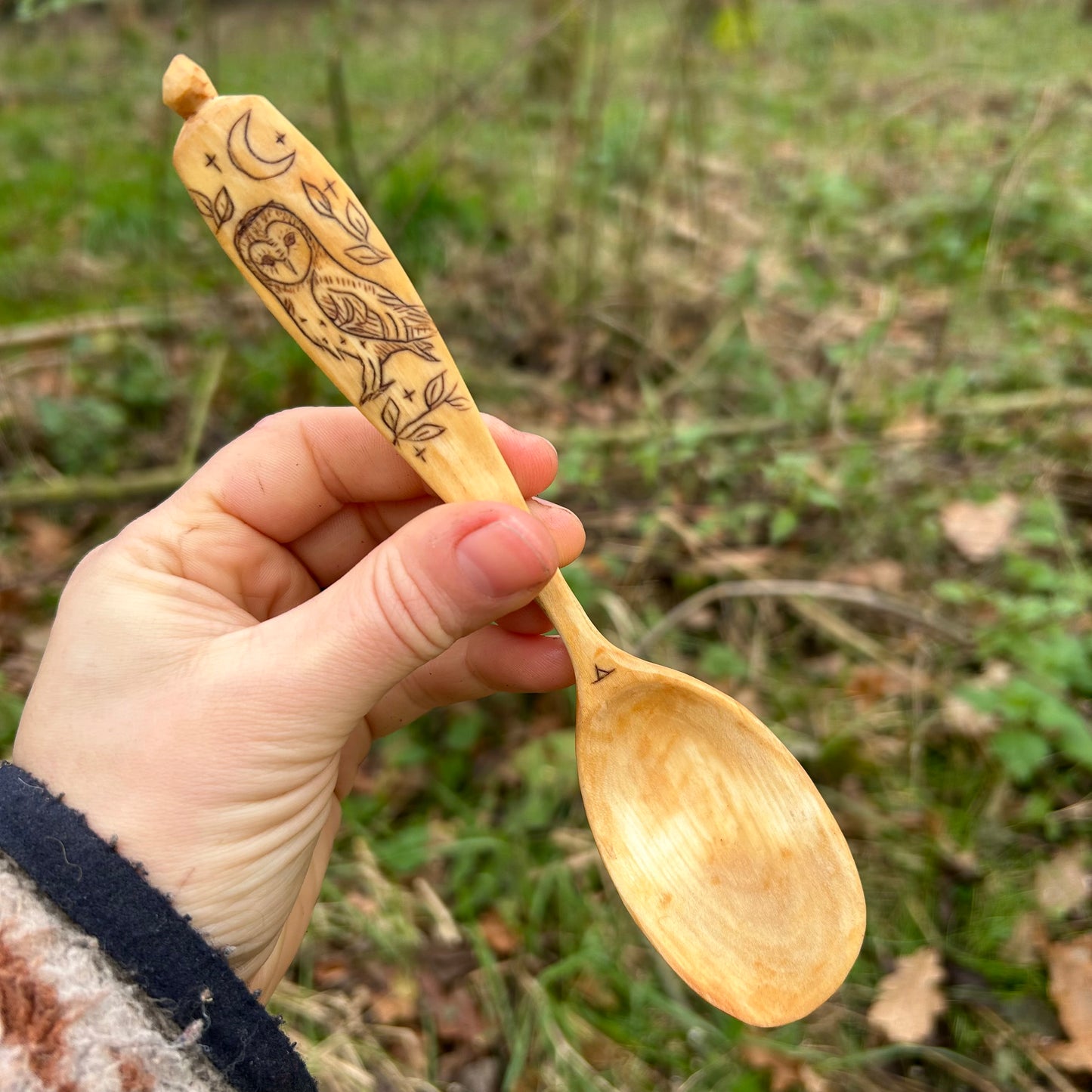 Barn Owl under the Moon - Eating Spoon - Cherry