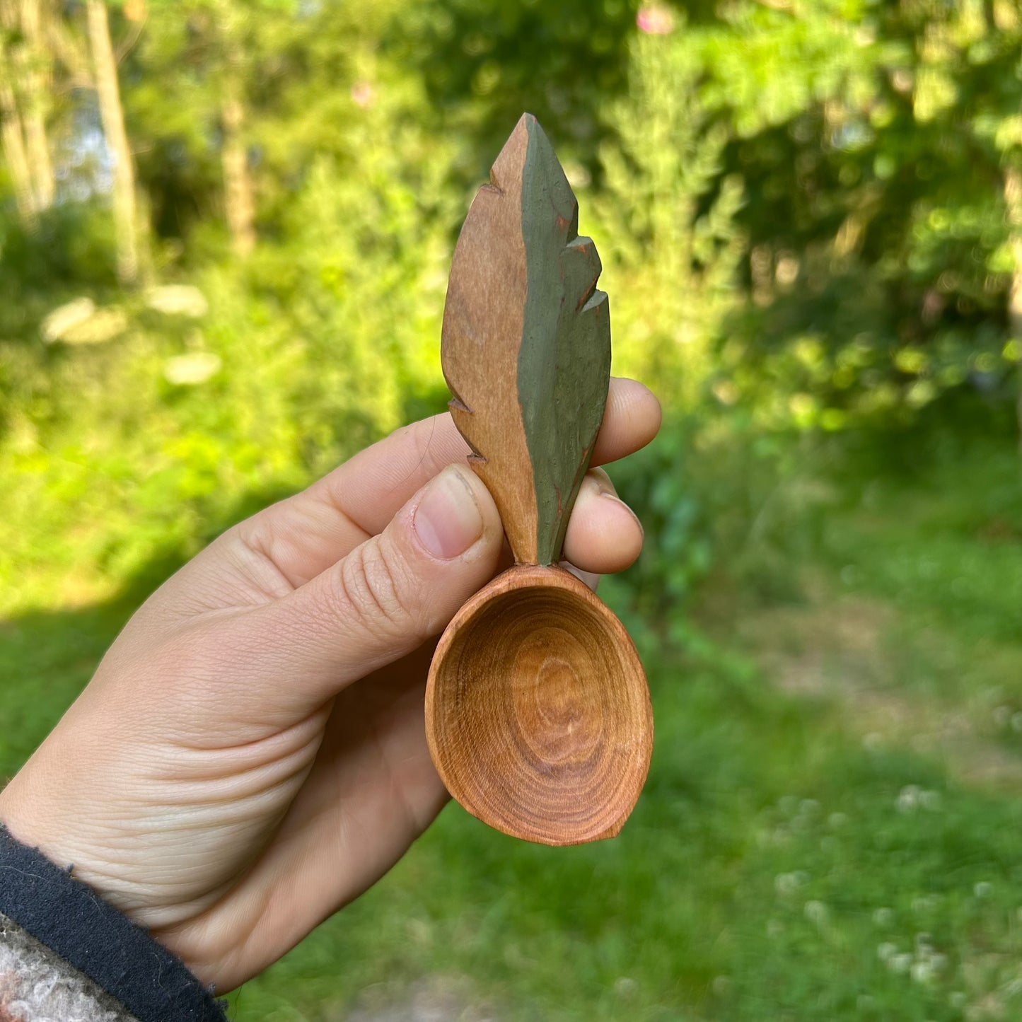 Green Feather Coffee Scoop - Cherry