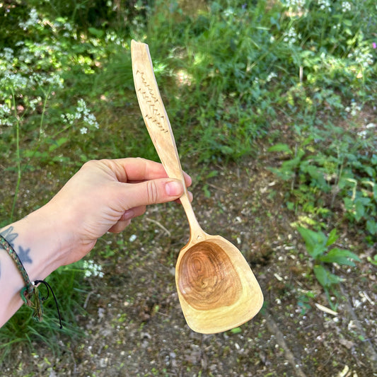 CURVES ~ Serving Spoon ~ Cherry Wood
