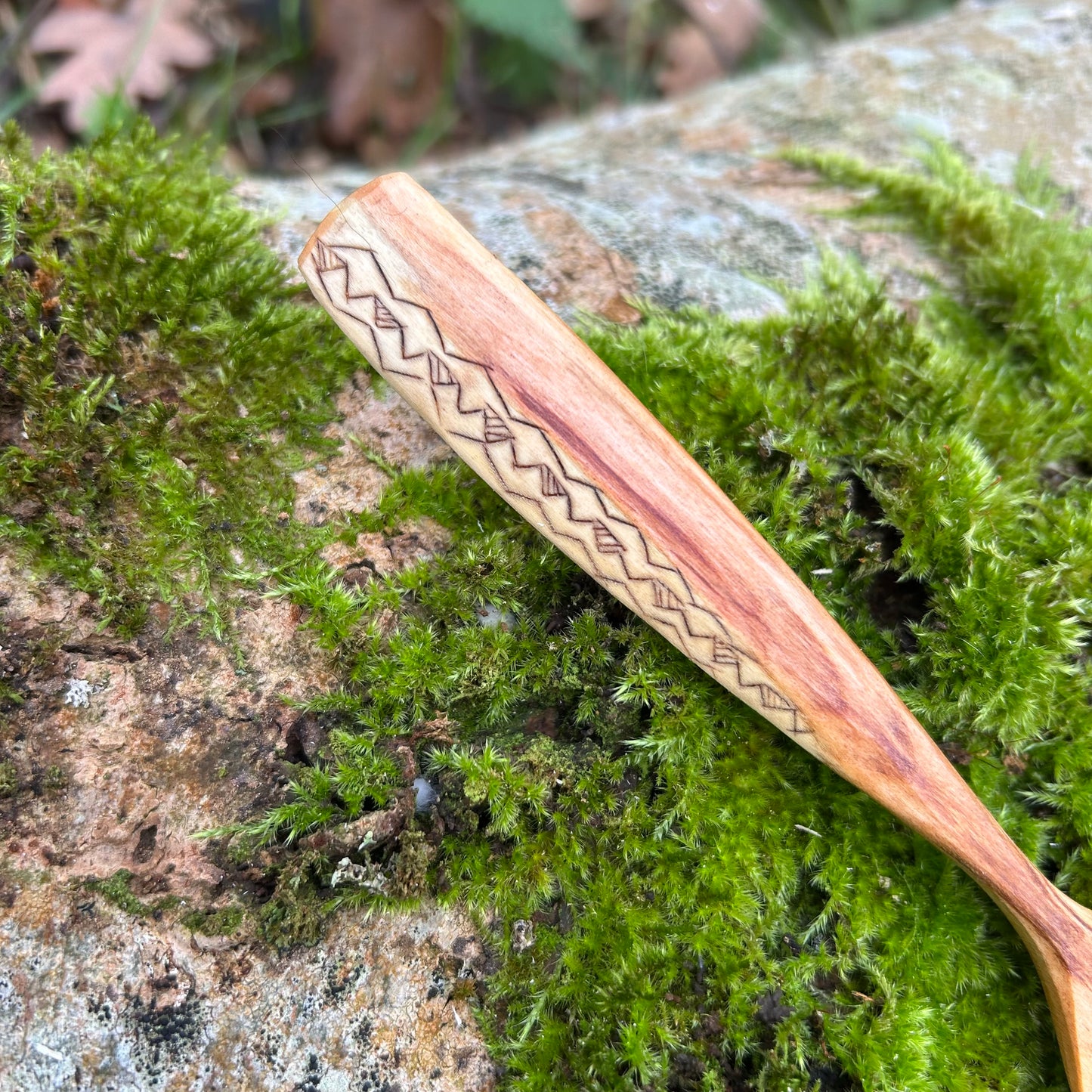 Tribal Zig-Zag Eating Spoon - Cherry